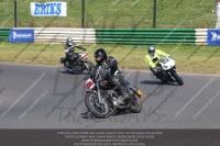 Vintage-motorcycle-club;eventdigitalimages;mallory-park;mallory-park-trackday-photographs;no-limits-trackdays;peter-wileman-photography;trackday-digital-images;trackday-photos;vmcc-festival-1000-bikes-photographs