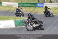 Vintage-motorcycle-club;eventdigitalimages;mallory-park;mallory-park-trackday-photographs;no-limits-trackdays;peter-wileman-photography;trackday-digital-images;trackday-photos;vmcc-festival-1000-bikes-photographs