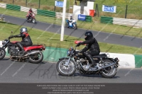 Vintage-motorcycle-club;eventdigitalimages;mallory-park;mallory-park-trackday-photographs;no-limits-trackdays;peter-wileman-photography;trackday-digital-images;trackday-photos;vmcc-festival-1000-bikes-photographs