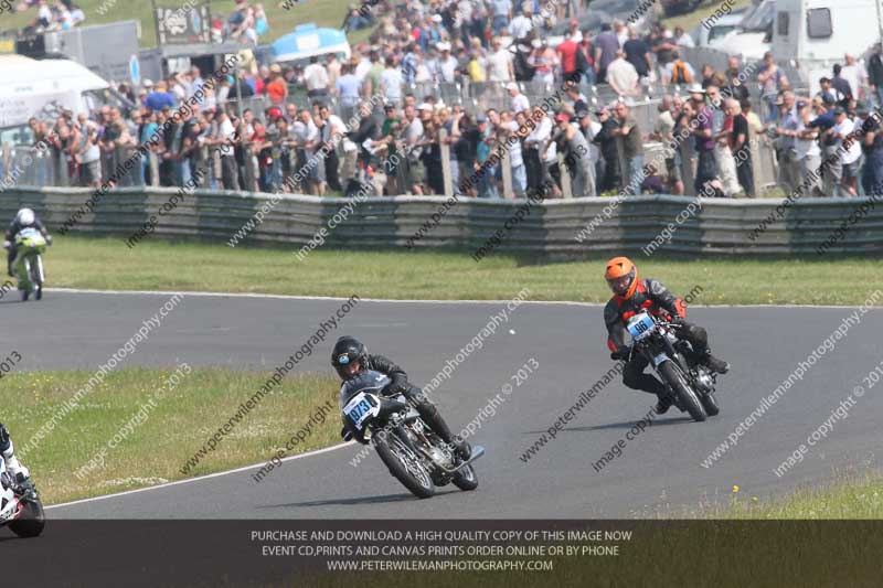 Vintage motorcycle club;eventdigitalimages;mallory park;mallory park trackday photographs;no limits trackdays;peter wileman photography;trackday digital images;trackday photos;vmcc festival 1000 bikes photographs