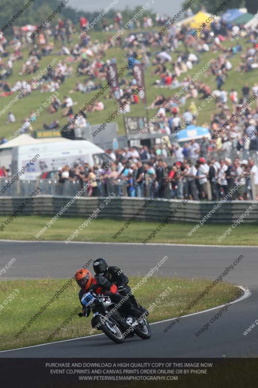 Vintage motorcycle club;eventdigitalimages;mallory park;mallory park trackday photographs;no limits trackdays;peter wileman photography;trackday digital images;trackday photos;vmcc festival 1000 bikes photographs