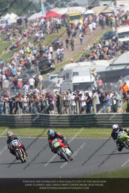 Vintage motorcycle club;eventdigitalimages;mallory park;mallory park trackday photographs;no limits trackdays;peter wileman photography;trackday digital images;trackday photos;vmcc festival 1000 bikes photographs