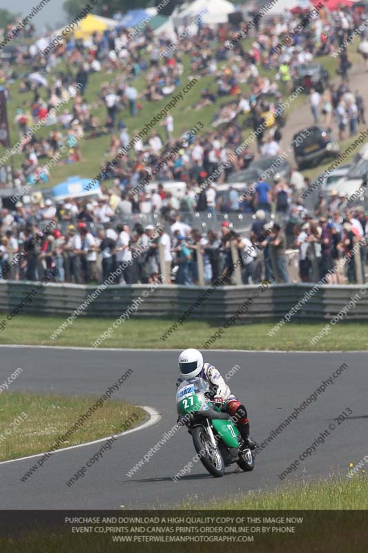 Vintage motorcycle club;eventdigitalimages;mallory park;mallory park trackday photographs;no limits trackdays;peter wileman photography;trackday digital images;trackday photos;vmcc festival 1000 bikes photographs