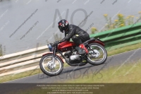 Vintage-motorcycle-club;eventdigitalimages;mallory-park;mallory-park-trackday-photographs;no-limits-trackdays;peter-wileman-photography;trackday-digital-images;trackday-photos;vmcc-festival-1000-bikes-photographs