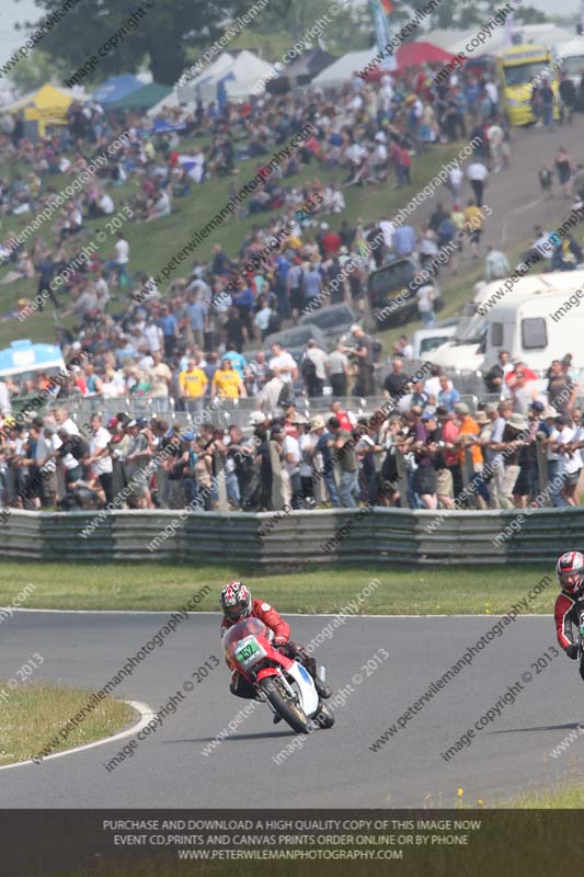 Vintage motorcycle club;eventdigitalimages;mallory park;mallory park trackday photographs;no limits trackdays;peter wileman photography;trackday digital images;trackday photos;vmcc festival 1000 bikes photographs