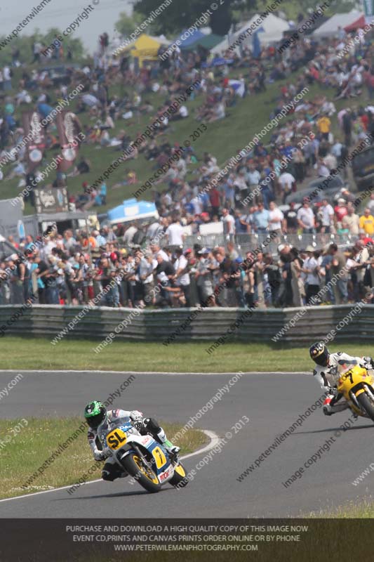 Vintage motorcycle club;eventdigitalimages;mallory park;mallory park trackday photographs;no limits trackdays;peter wileman photography;trackday digital images;trackday photos;vmcc festival 1000 bikes photographs
