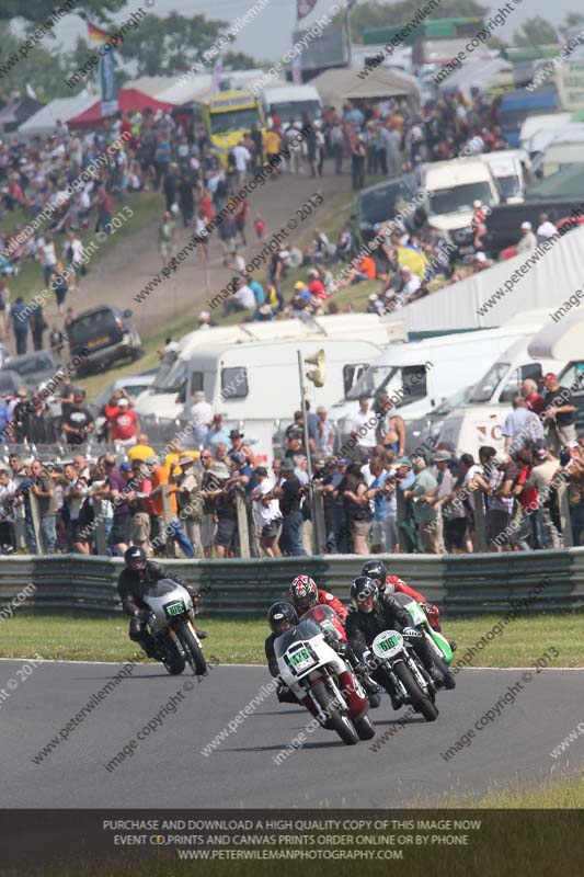 Vintage motorcycle club;eventdigitalimages;mallory park;mallory park trackday photographs;no limits trackdays;peter wileman photography;trackday digital images;trackday photos;vmcc festival 1000 bikes photographs