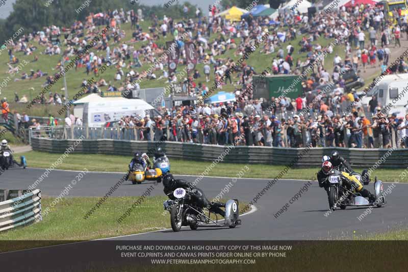 Vintage motorcycle club;eventdigitalimages;mallory park;mallory park trackday photographs;no limits trackdays;peter wileman photography;trackday digital images;trackday photos;vmcc festival 1000 bikes photographs