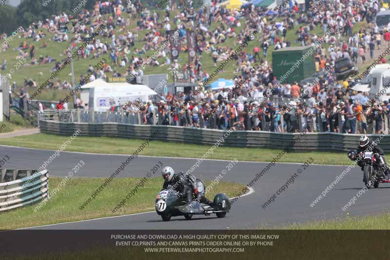 Vintage motorcycle club;eventdigitalimages;mallory park;mallory park trackday photographs;no limits trackdays;peter wileman photography;trackday digital images;trackday photos;vmcc festival 1000 bikes photographs