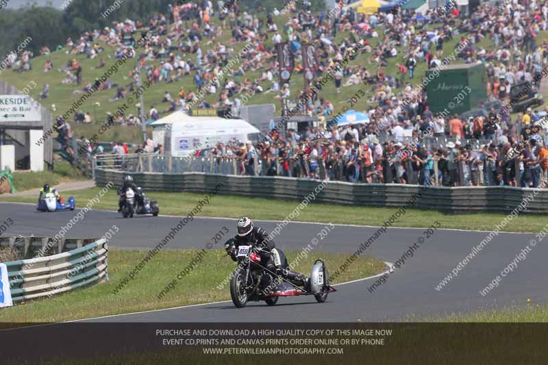 Vintage motorcycle club;eventdigitalimages;mallory park;mallory park trackday photographs;no limits trackdays;peter wileman photography;trackday digital images;trackday photos;vmcc festival 1000 bikes photographs