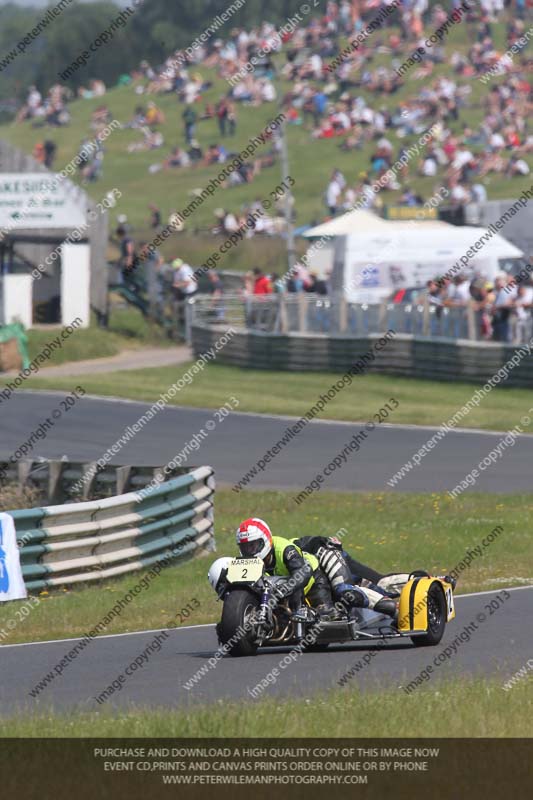 Vintage motorcycle club;eventdigitalimages;mallory park;mallory park trackday photographs;no limits trackdays;peter wileman photography;trackday digital images;trackday photos;vmcc festival 1000 bikes photographs