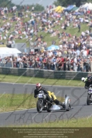 Vintage-motorcycle-club;eventdigitalimages;mallory-park;mallory-park-trackday-photographs;no-limits-trackdays;peter-wileman-photography;trackday-digital-images;trackday-photos;vmcc-festival-1000-bikes-photographs