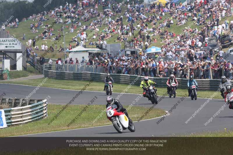 Vintage motorcycle club;eventdigitalimages;mallory park;mallory park trackday photographs;no limits trackdays;peter wileman photography;trackday digital images;trackday photos;vmcc festival 1000 bikes photographs