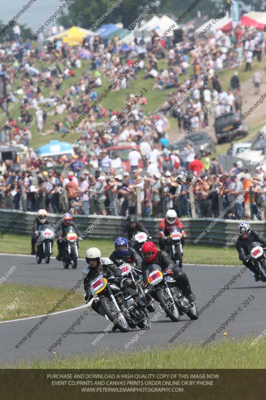 Vintage motorcycle club;eventdigitalimages;mallory park;mallory park trackday photographs;no limits trackdays;peter wileman photography;trackday digital images;trackday photos;vmcc festival 1000 bikes photographs