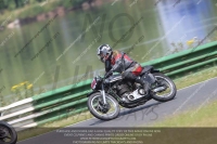 Vintage-motorcycle-club;eventdigitalimages;mallory-park;mallory-park-trackday-photographs;no-limits-trackdays;peter-wileman-photography;trackday-digital-images;trackday-photos;vmcc-festival-1000-bikes-photographs