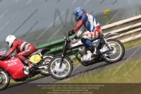 Vintage-motorcycle-club;eventdigitalimages;mallory-park;mallory-park-trackday-photographs;no-limits-trackdays;peter-wileman-photography;trackday-digital-images;trackday-photos;vmcc-festival-1000-bikes-photographs