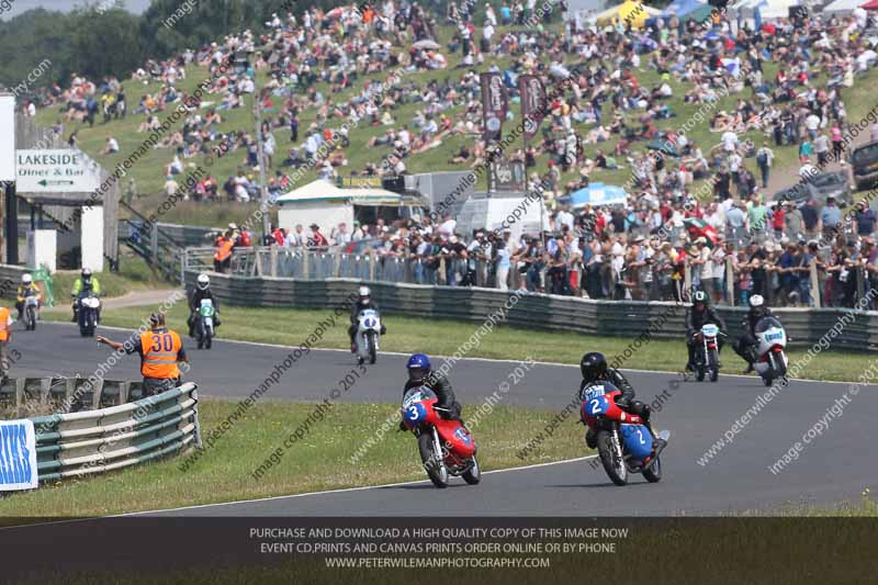 Vintage motorcycle club;eventdigitalimages;mallory park;mallory park trackday photographs;no limits trackdays;peter wileman photography;trackday digital images;trackday photos;vmcc festival 1000 bikes photographs