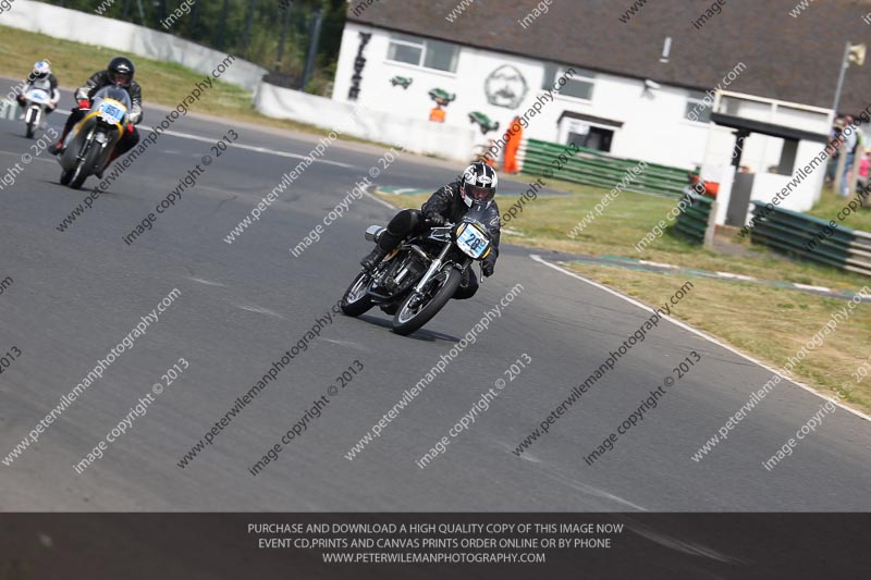 Vintage motorcycle club;eventdigitalimages;mallory park;mallory park trackday photographs;no limits trackdays;peter wileman photography;trackday digital images;trackday photos;vmcc festival 1000 bikes photographs