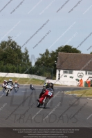 Vintage-motorcycle-club;eventdigitalimages;mallory-park;mallory-park-trackday-photographs;no-limits-trackdays;peter-wileman-photography;trackday-digital-images;trackday-photos;vmcc-festival-1000-bikes-photographs