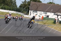 Vintage-motorcycle-club;eventdigitalimages;mallory-park;mallory-park-trackday-photographs;no-limits-trackdays;peter-wileman-photography;trackday-digital-images;trackday-photos;vmcc-festival-1000-bikes-photographs