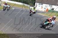 Vintage-motorcycle-club;eventdigitalimages;mallory-park;mallory-park-trackday-photographs;no-limits-trackdays;peter-wileman-photography;trackday-digital-images;trackday-photos;vmcc-festival-1000-bikes-photographs