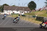 Vintage-motorcycle-club;eventdigitalimages;mallory-park;mallory-park-trackday-photographs;no-limits-trackdays;peter-wileman-photography;trackday-digital-images;trackday-photos;vmcc-festival-1000-bikes-photographs
