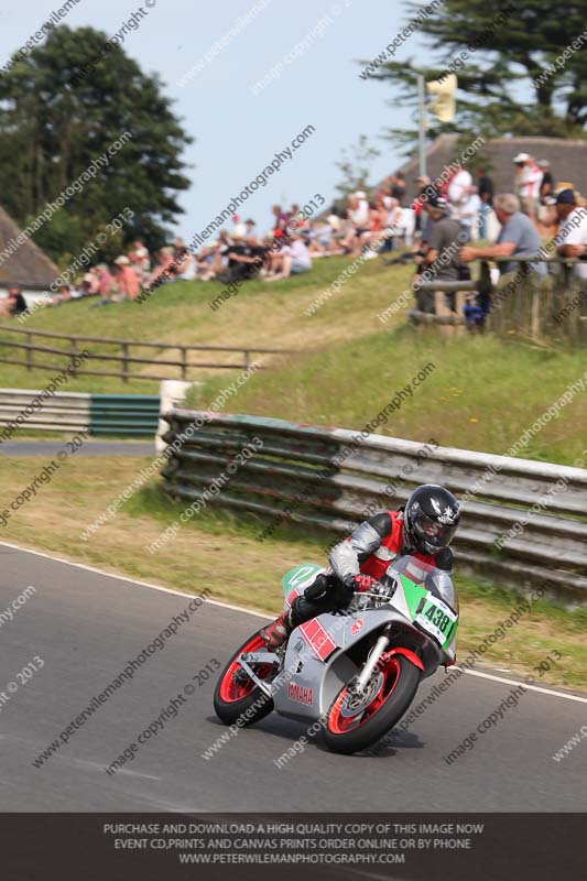 Vintage motorcycle club;eventdigitalimages;mallory park;mallory park trackday photographs;no limits trackdays;peter wileman photography;trackday digital images;trackday photos;vmcc festival 1000 bikes photographs