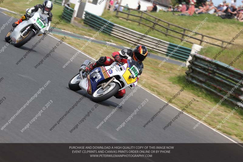 Vintage motorcycle club;eventdigitalimages;mallory park;mallory park trackday photographs;no limits trackdays;peter wileman photography;trackday digital images;trackday photos;vmcc festival 1000 bikes photographs