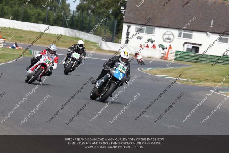 Vintage motorcycle club;eventdigitalimages;mallory park;mallory park trackday photographs;no limits trackdays;peter wileman photography;trackday digital images;trackday photos;vmcc festival 1000 bikes photographs