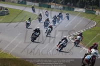 Vintage-motorcycle-club;eventdigitalimages;mallory-park;mallory-park-trackday-photographs;no-limits-trackdays;peter-wileman-photography;trackday-digital-images;trackday-photos;vmcc-festival-1000-bikes-photographs