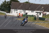 Vintage-motorcycle-club;eventdigitalimages;mallory-park;mallory-park-trackday-photographs;no-limits-trackdays;peter-wileman-photography;trackday-digital-images;trackday-photos;vmcc-festival-1000-bikes-photographs