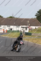 Vintage-motorcycle-club;eventdigitalimages;mallory-park;mallory-park-trackday-photographs;no-limits-trackdays;peter-wileman-photography;trackday-digital-images;trackday-photos;vmcc-festival-1000-bikes-photographs