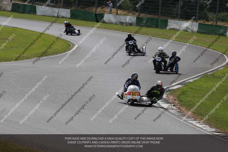 Vintage motorcycle club;eventdigitalimages;mallory park;mallory park trackday photographs;no limits trackdays;peter wileman photography;trackday digital images;trackday photos;vmcc festival 1000 bikes photographs