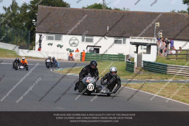 Vintage motorcycle club;eventdigitalimages;mallory park;mallory park trackday photographs;no limits trackdays;peter wileman photography;trackday digital images;trackday photos;vmcc festival 1000 bikes photographs