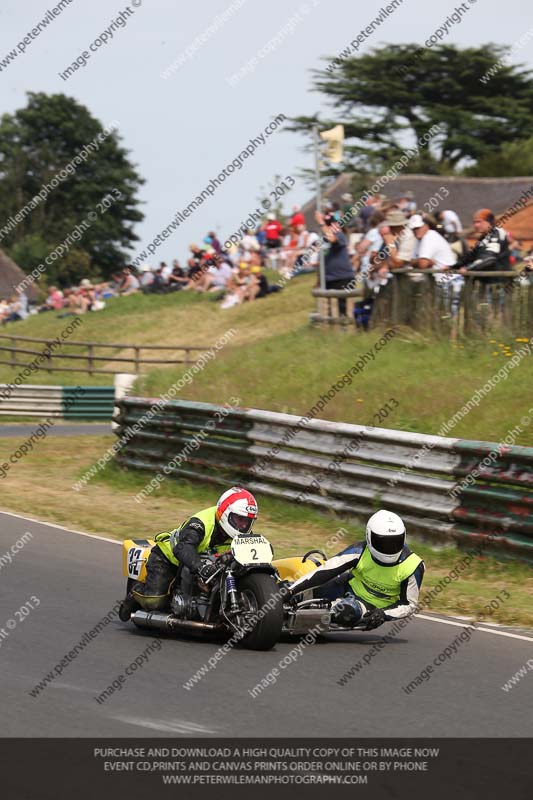 Vintage motorcycle club;eventdigitalimages;mallory park;mallory park trackday photographs;no limits trackdays;peter wileman photography;trackday digital images;trackday photos;vmcc festival 1000 bikes photographs