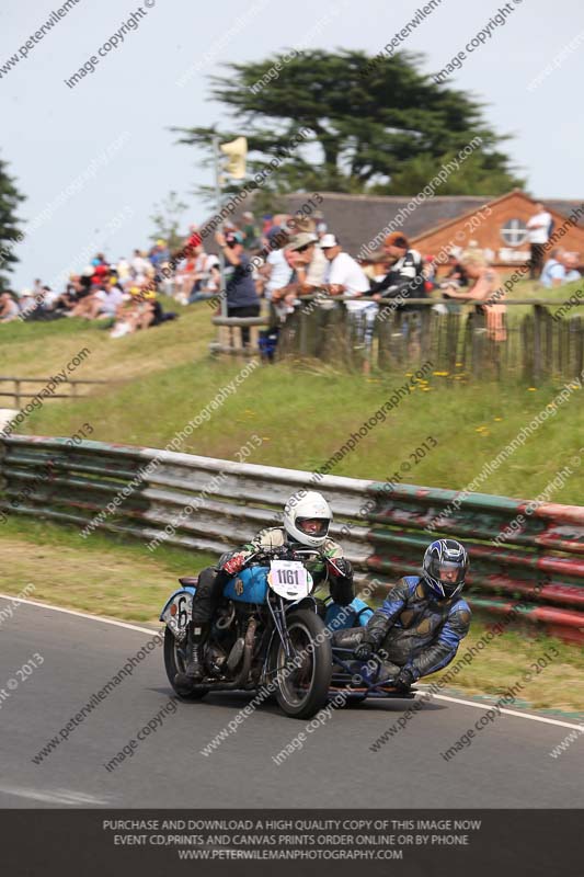 Vintage motorcycle club;eventdigitalimages;mallory park;mallory park trackday photographs;no limits trackdays;peter wileman photography;trackday digital images;trackday photos;vmcc festival 1000 bikes photographs