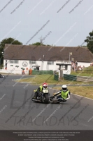 Vintage-motorcycle-club;eventdigitalimages;mallory-park;mallory-park-trackday-photographs;no-limits-trackdays;peter-wileman-photography;trackday-digital-images;trackday-photos;vmcc-festival-1000-bikes-photographs