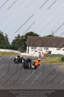 Vintage-motorcycle-club;eventdigitalimages;mallory-park;mallory-park-trackday-photographs;no-limits-trackdays;peter-wileman-photography;trackday-digital-images;trackday-photos;vmcc-festival-1000-bikes-photographs