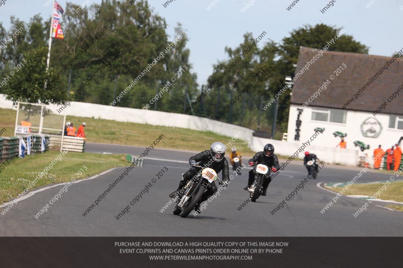 Vintage motorcycle club;eventdigitalimages;mallory park;mallory park trackday photographs;no limits trackdays;peter wileman photography;trackday digital images;trackday photos;vmcc festival 1000 bikes photographs