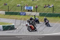 Vintage-motorcycle-club;eventdigitalimages;mallory-park;mallory-park-trackday-photographs;no-limits-trackdays;peter-wileman-photography;trackday-digital-images;trackday-photos;vmcc-festival-1000-bikes-photographs