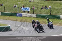 Vintage-motorcycle-club;eventdigitalimages;mallory-park;mallory-park-trackday-photographs;no-limits-trackdays;peter-wileman-photography;trackday-digital-images;trackday-photos;vmcc-festival-1000-bikes-photographs