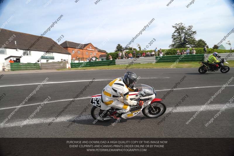 Vintage motorcycle club;eventdigitalimages;mallory park;mallory park trackday photographs;no limits trackdays;peter wileman photography;trackday digital images;trackday photos;vmcc festival 1000 bikes photographs