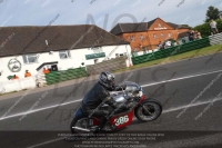 Vintage-motorcycle-club;eventdigitalimages;mallory-park;mallory-park-trackday-photographs;no-limits-trackdays;peter-wileman-photography;trackday-digital-images;trackday-photos;vmcc-festival-1000-bikes-photographs