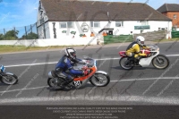 Vintage-motorcycle-club;eventdigitalimages;mallory-park;mallory-park-trackday-photographs;no-limits-trackdays;peter-wileman-photography;trackday-digital-images;trackday-photos;vmcc-festival-1000-bikes-photographs