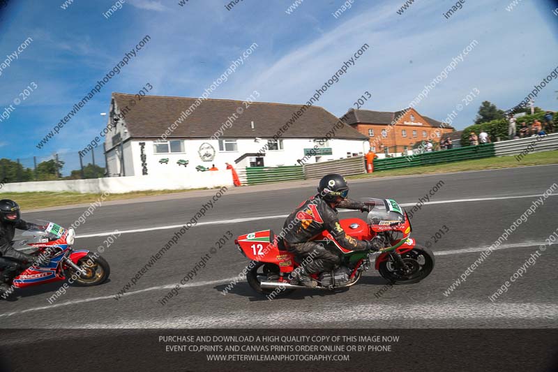 Vintage motorcycle club;eventdigitalimages;mallory park;mallory park trackday photographs;no limits trackdays;peter wileman photography;trackday digital images;trackday photos;vmcc festival 1000 bikes photographs