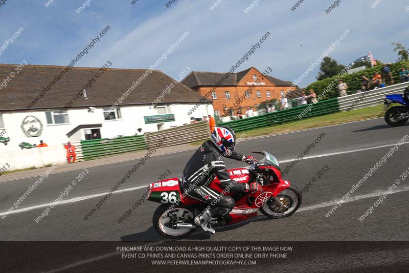 Vintage motorcycle club;eventdigitalimages;mallory park;mallory park trackday photographs;no limits trackdays;peter wileman photography;trackday digital images;trackday photos;vmcc festival 1000 bikes photographs