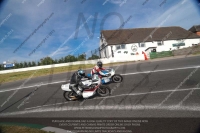 Vintage-motorcycle-club;eventdigitalimages;mallory-park;mallory-park-trackday-photographs;no-limits-trackdays;peter-wileman-photography;trackday-digital-images;trackday-photos;vmcc-festival-1000-bikes-photographs