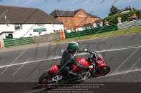 Vintage-motorcycle-club;eventdigitalimages;mallory-park;mallory-park-trackday-photographs;no-limits-trackdays;peter-wileman-photography;trackday-digital-images;trackday-photos;vmcc-festival-1000-bikes-photographs