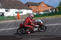 Vintage-motorcycle-club;eventdigitalimages;mallory-park;mallory-park-trackday-photographs;no-limits-trackdays;peter-wileman-photography;trackday-digital-images;trackday-photos;vmcc-festival-1000-bikes-photographs