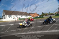 Vintage-motorcycle-club;eventdigitalimages;mallory-park;mallory-park-trackday-photographs;no-limits-trackdays;peter-wileman-photography;trackday-digital-images;trackday-photos;vmcc-festival-1000-bikes-photographs